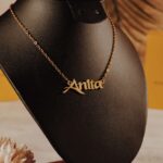 B02 Custom Name necklace